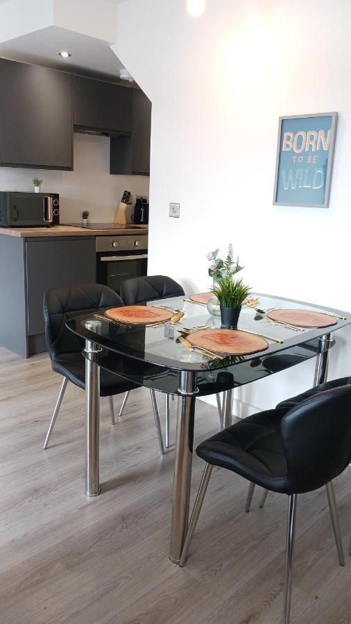 Bliss - Contractor 314 Apartment Bradford (West Yorkshire)